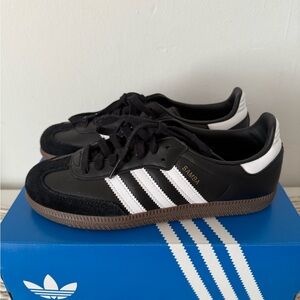 Black Adidas Sambas